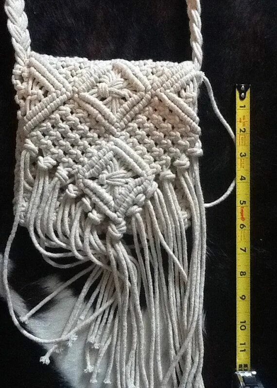 Плетение сумок в стиле макраме Macrame Western Fringe Bag in Ivory Etsy Macrame bag, Fringe bags, Macrame