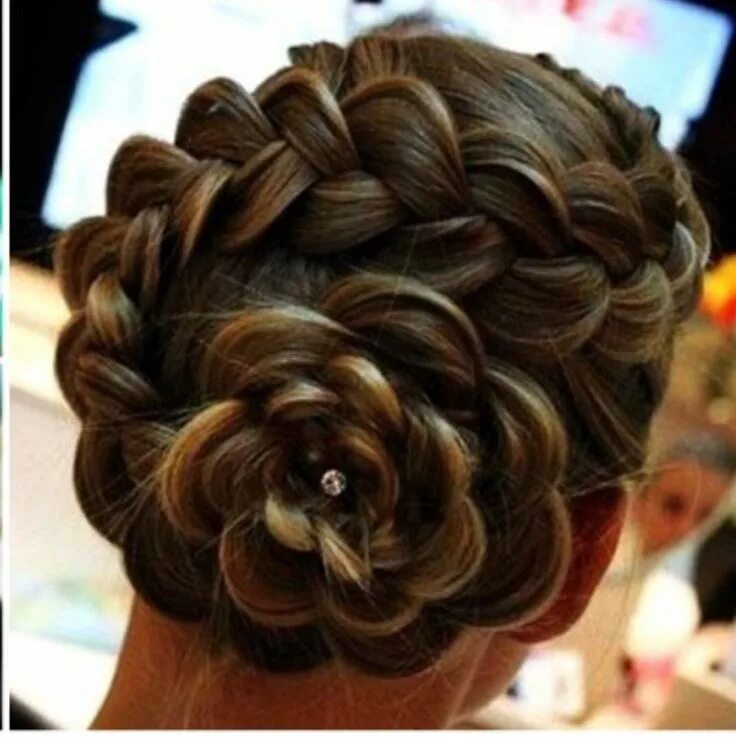 Плетение волос красивые прически Flower type braid Hairstyle, Womens hairstyles, Cool braid hairstyles
