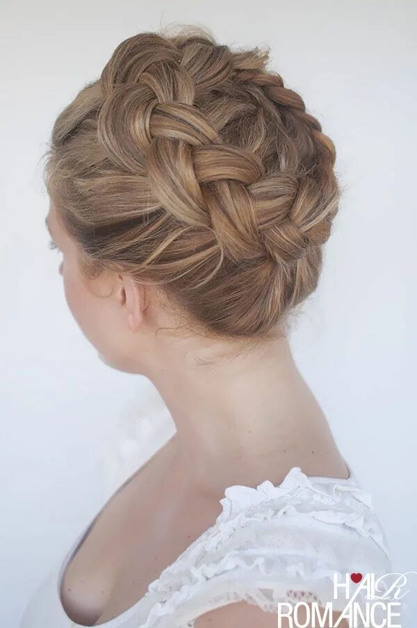 Плетение волос на средние волосы фото New braid tutorial - the high braided crown hairstyle - Hair Romance Crown hairs
