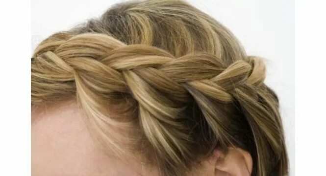 Плетения фото волосы A really cute braid Hair styles, Easy hairstyles for long hair, Braided hairstyl