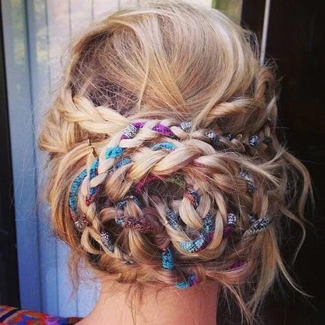 Плетения фото волосы 15 Ways to Rock Fabric in Your Hair a la Kendall Jenner Hair styles, Boho hairst