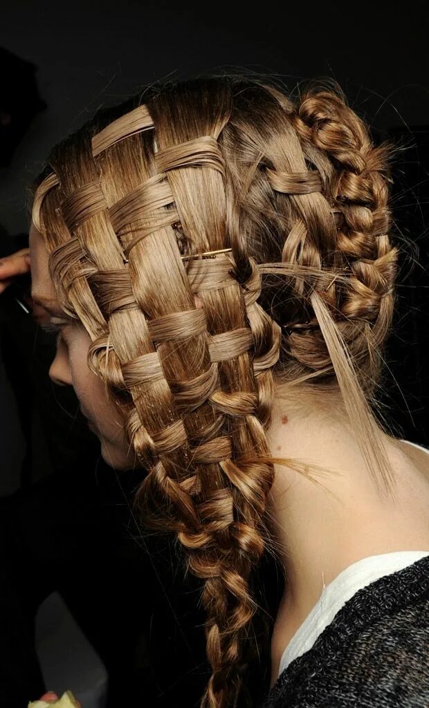 Плетения фото волосы COOL & CHIC style fashion: ALEXANDER MCQUEEN Hair lengths, Hair, Long hair style