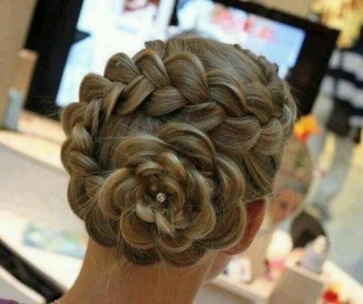 Плетеные прически на длинные волосы Pin by Sedecrem zerep on Hair Style. Long hair styles, Braided hairstyles, Hair 