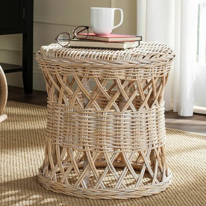 Плетеный декор для дома Safavieh Desta Wicker Round End Table Wicker decor, Wicker furniture, Wicker hea