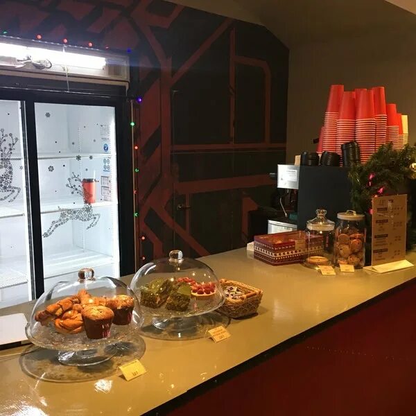 Плей кафе фото Elizabeth's tip at J-Play Cafe. Первое аркадное антикафе