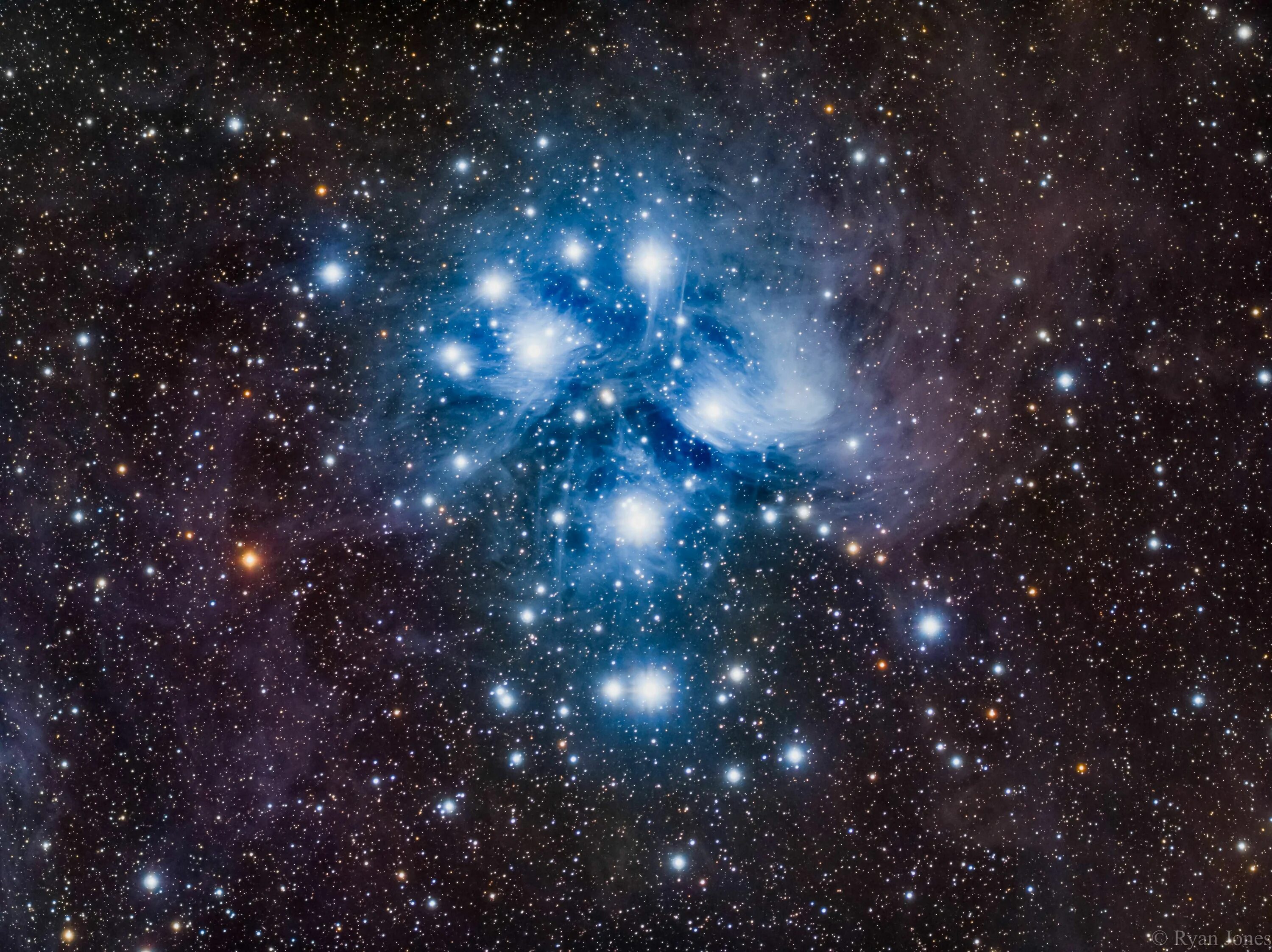 Плеяды звездное скопление на небе фото M45 The Pleiades: LRGB Nebula, Astrophotography, Cosmos
