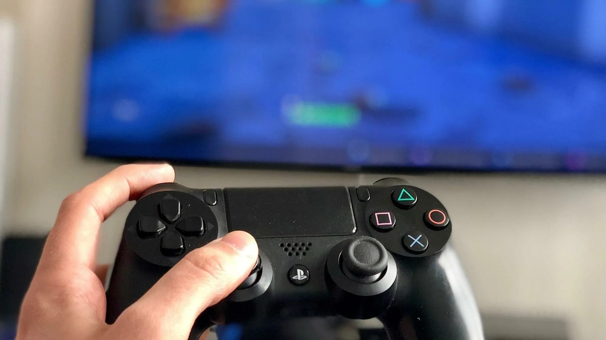 Плейстейшен 5 фото игры Исследование: россияне не испытывают сложностей при оплате игр онлайн VK Play