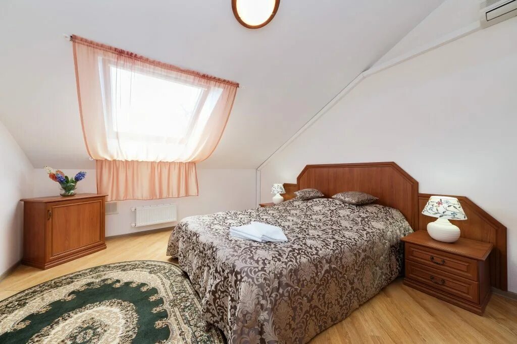 Плезир уютная усадьба ул богатырева 7 фото Гостиница Мон Плезир, Химки, Москва, цены от 2900 руб. 101Hotels.com