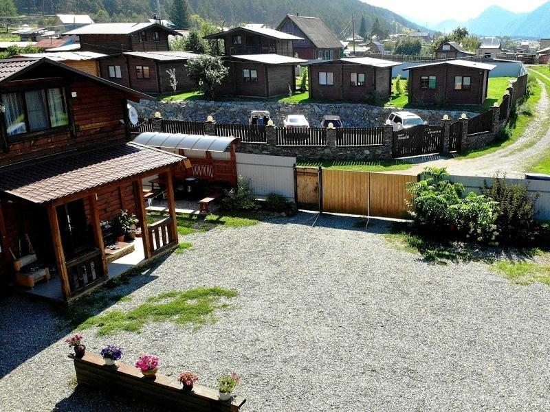 Плезир уютная усадьба ул богатырева 7 фото Усадьба Уютная в Чепоше, Республика Алтай с услугой рыбалки Забронировать турбаз