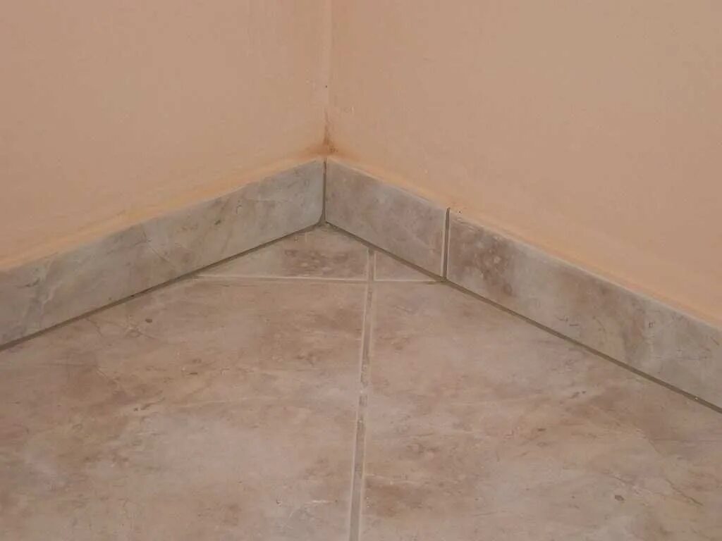 Плинтус из плитки фото Плинтус для плитки на пол: какой лучше выбрать для напольной керамической плитки