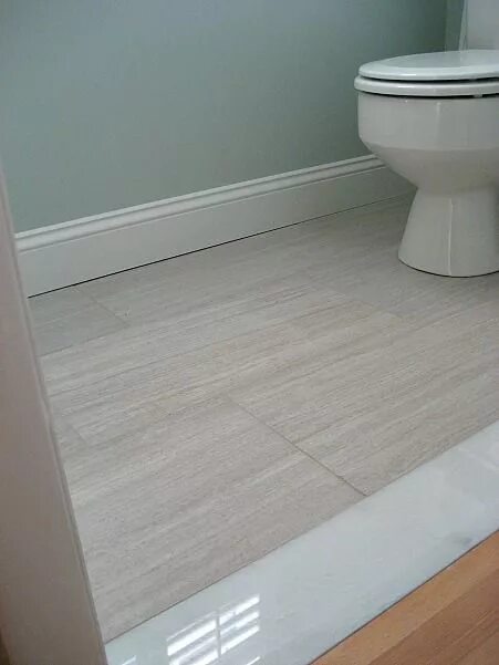 Плинтус в ванной фото 12x24 Tile Installation in Our Powder Room 12x24 tile, Bathroom floor tiles, Bat