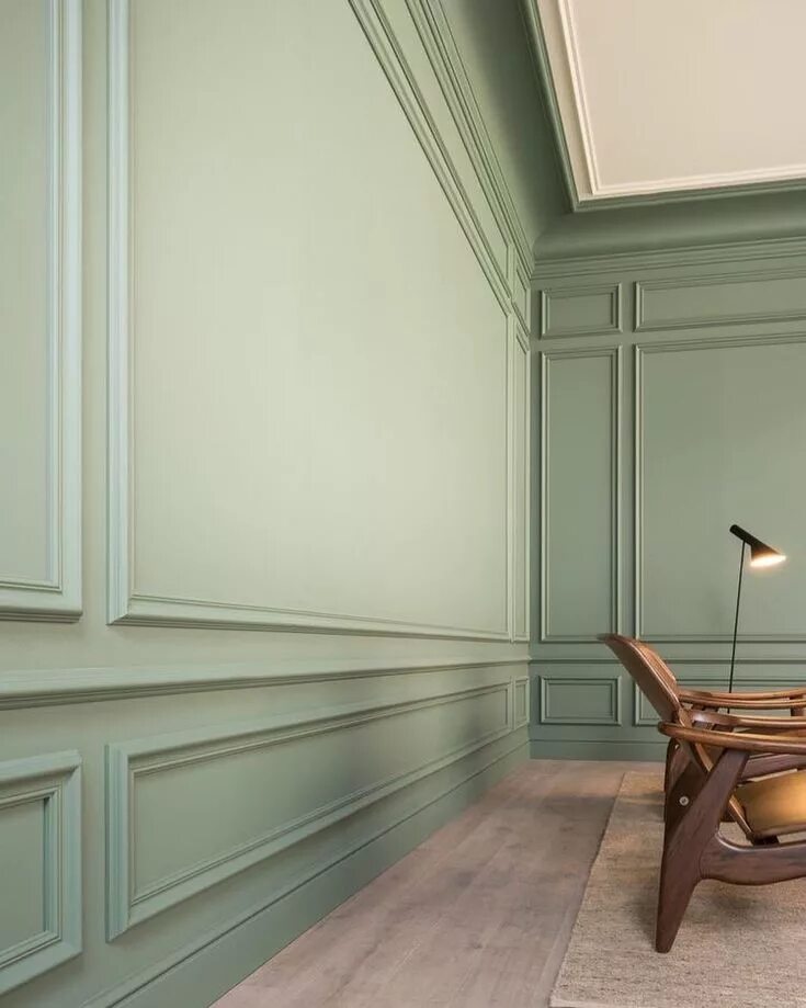 Плинтуса на стену декор A imagem pode conter: interiores Wainscoting styles, House interior, Millwork wa