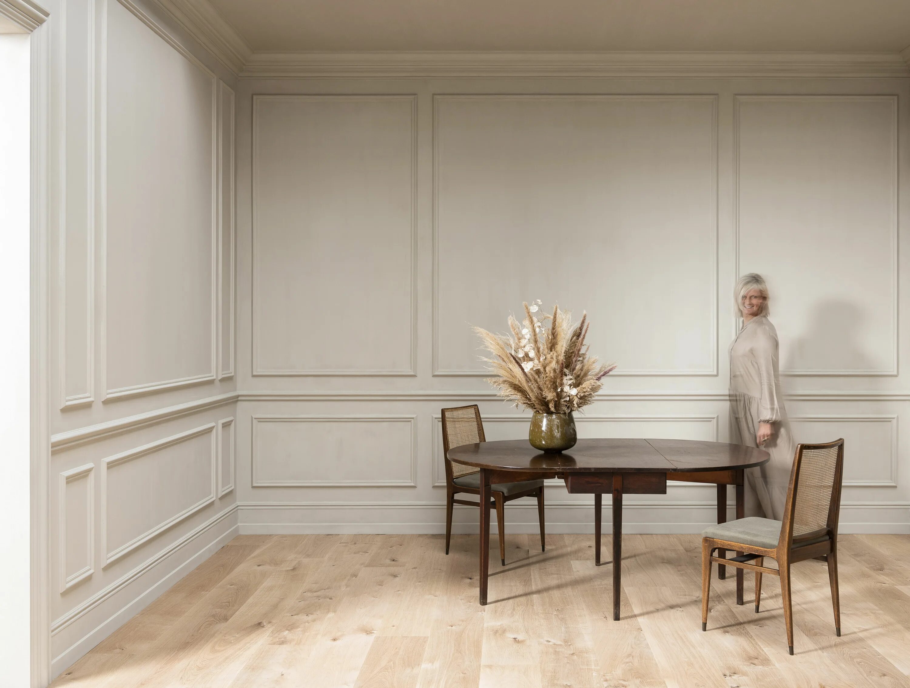 Плинтуса на стену декор в интерьере Manoir Decoration mur interieur, Maison confortable, Décoration traditionnelle