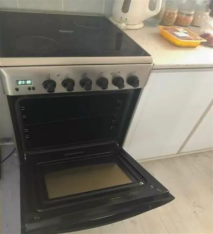 Плита аристон с электродуховкой фото Газовые, электроплиты и СВЧ-печи: купить новые или б/у в Якутске - объявления о 