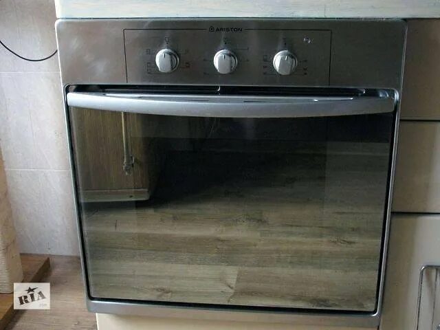 Плита аристон с электродуховкой фото Hotpoint-Ariston cisfb 51.2/HA - купить в Нижнем Новгороде, цена 10 000 руб., пр