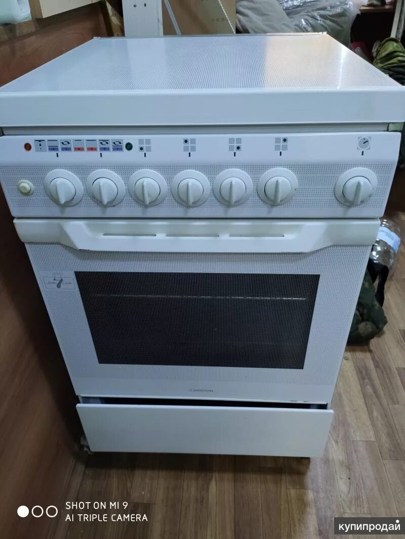 Плита аристон с электродуховкой фото Продам газовую плиту Аристон 7 поваров с электродуховкой в Москве