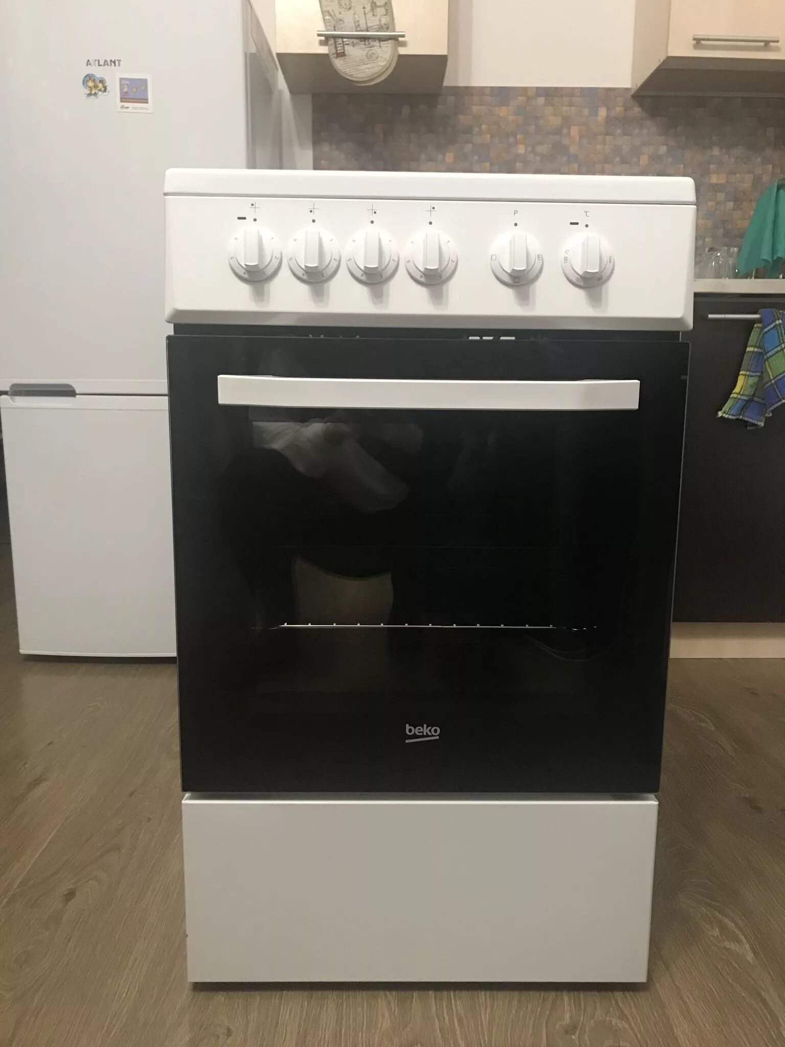Плита beko фото Электрическая плита Beko FFSS 57000 W 7786986782 - купить по низкой цене в интер