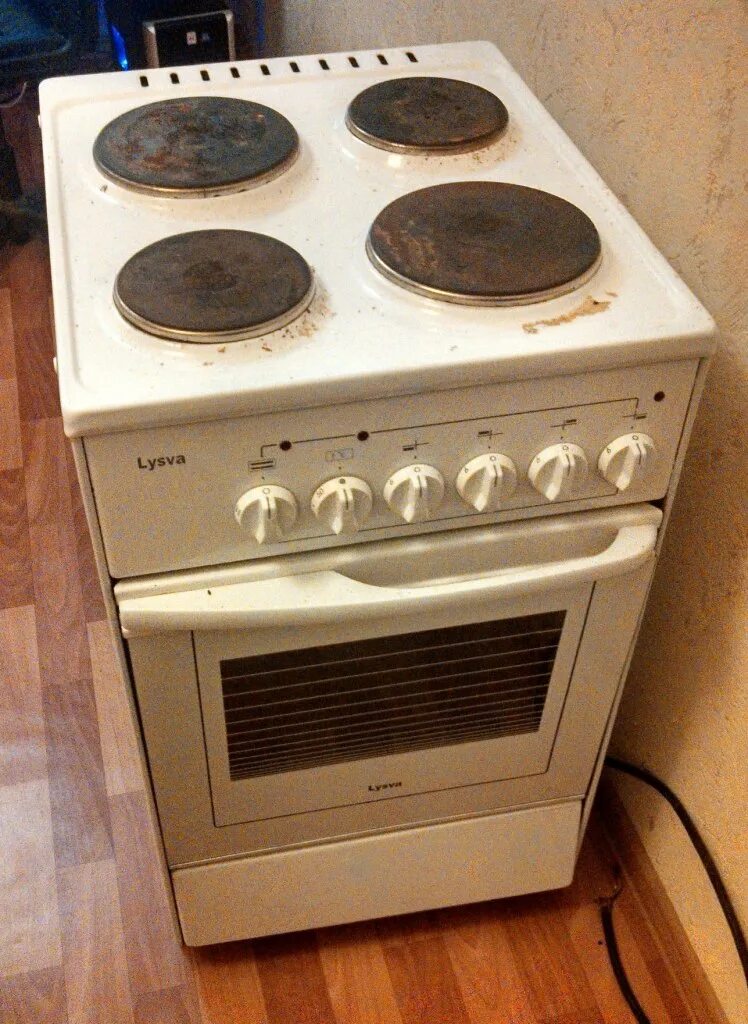 Плита электрическая старая фото Электроплита Лысьва ЭП 401 CT WH в дар (Омск). Дарудар