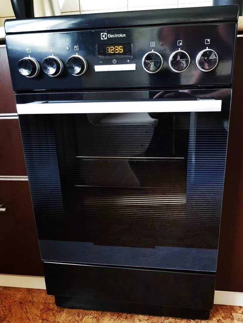 Плита электролюкс фото Электрическая плита (50-55 см) Electrolux EKC95430MK - отзывы покупателей и влад