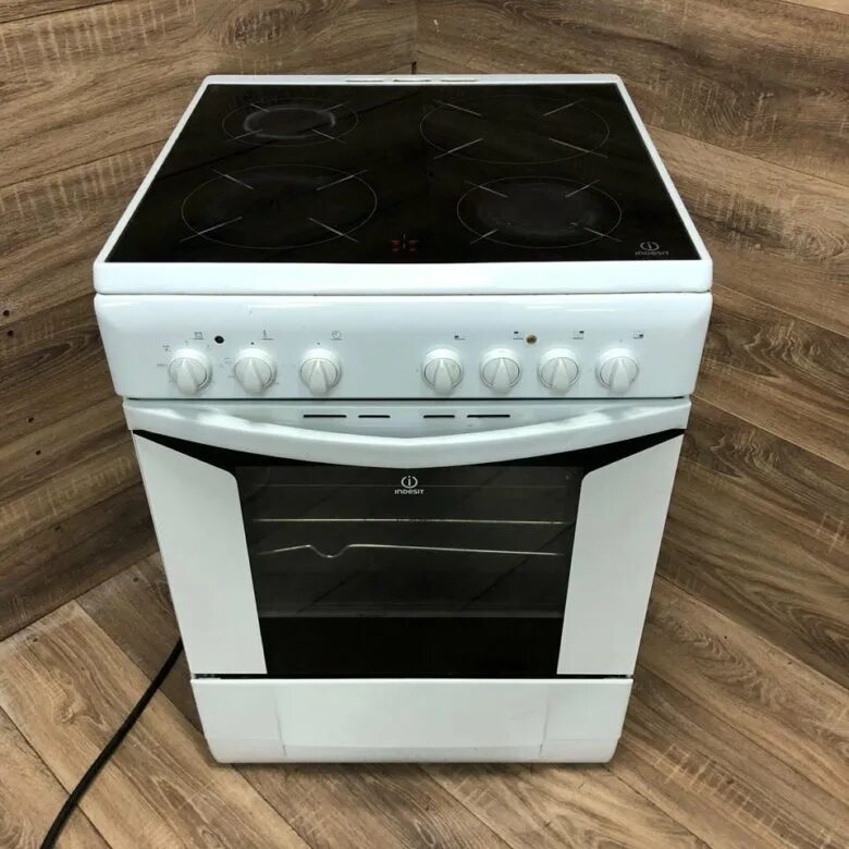 Плита индезит стеклокерамика фото Стеклокерамическая плита Indesit Доставка - купить в Москве, цена 10 000 руб., п