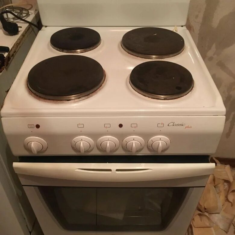 Плита классик фото Плита электрическая Deluxe Classic plus - купить в Химках, цена 3 500 руб., прод
