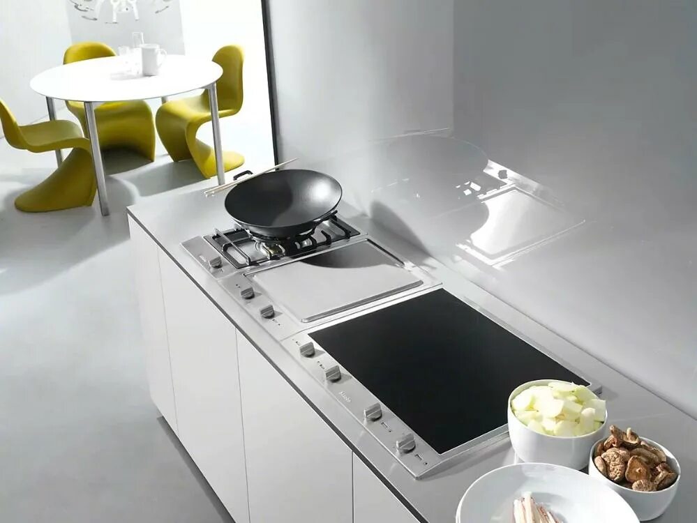 Плита в интерьере современной кухни Цена на Miele CS 1011 - 59900 руб в Москве, купить с бесплатной доставкой варочн