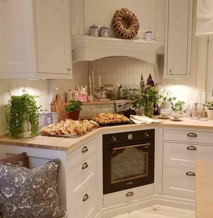 Плита в углу кухни фото Pin by Nourhan Zayed on Design Kitchen interior, Kitchen remodel small, Home dec