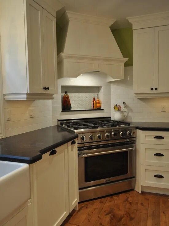 Плита в углу кухни фото Stoves - Photos & Ideas Corner stove, Kitchen stove design, Recessed shelves