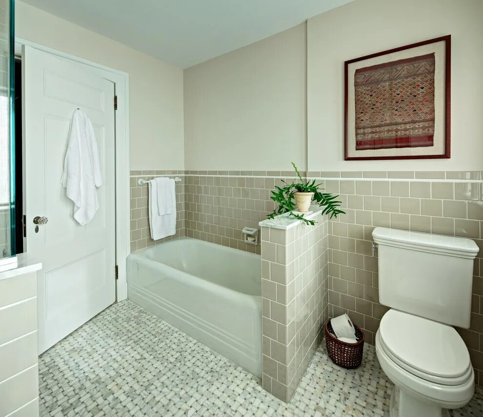 Плита в ванной фото Montclair Hall Bath - Классический - Ванная комната - Нью-Йорк - от эксперта Tra