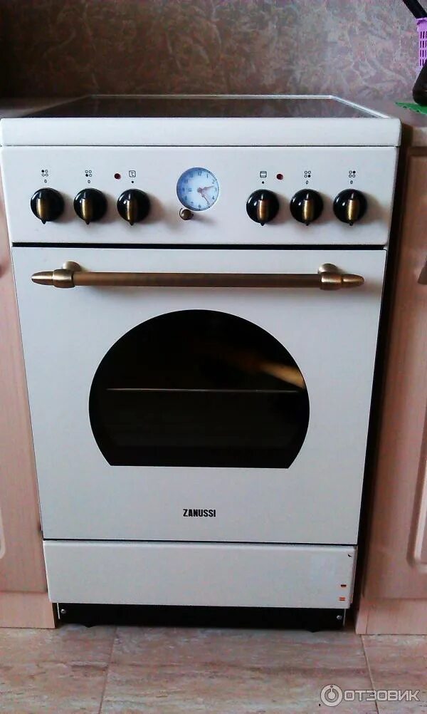 Плита занусси фото Отзыв о Керамическая плита Zanussi ZCV 560 ML Я зря так боялась стеклокерамику!