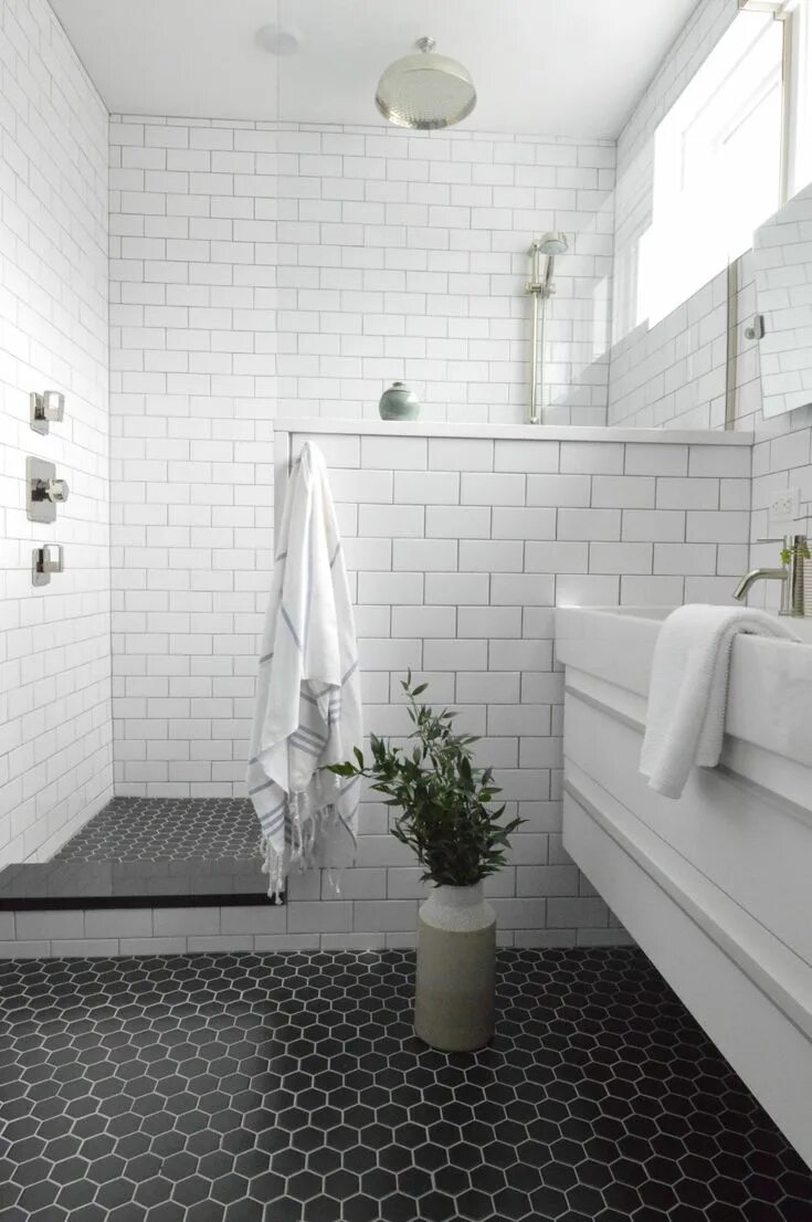 Плитка белый кабанчик в интерьере Hoboken Townhouse Reno - Modern - Bathroom - New York - by Camden Grace LLC Mode
