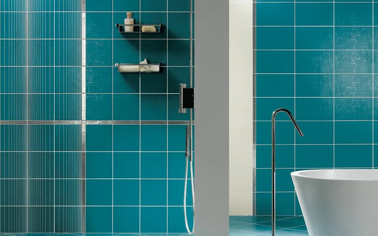 Плитка бирюза и затирка коричневая сочетание фото TEXTILLE www.eemarcity.com/iris Blue tile wall, Turquoise bathroom tiles, Blue b