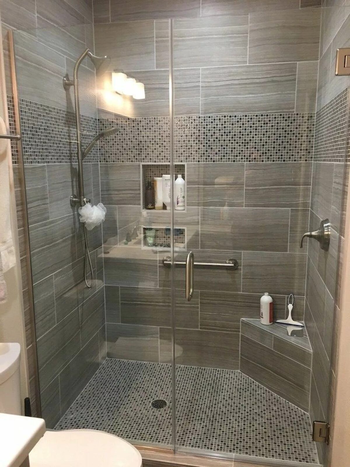 Плитка для маленькой душевой комнаты фото 50 Cool Shower Design Ideas for Your Bathroom Small bathroom remodel, Bathroom i