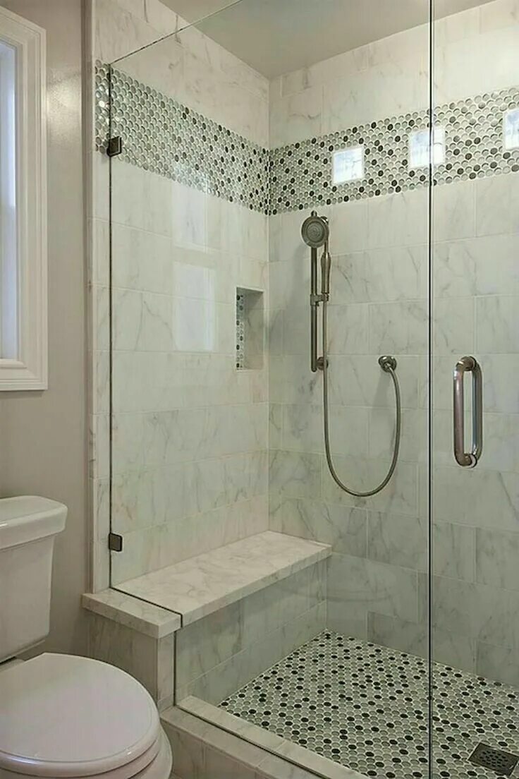 Плитка для маленькой душевой комнаты фото Pin on Banheiros - divinas ideias Bathroom remodel shower, Shower remodel, Small