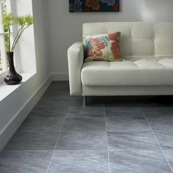 Плитка эдинбург серый в интерьере DECORAÇÃO: 30 SALAS COM PORCELANATO E PISO CERÂMICO - Cores da Casa janela baixa