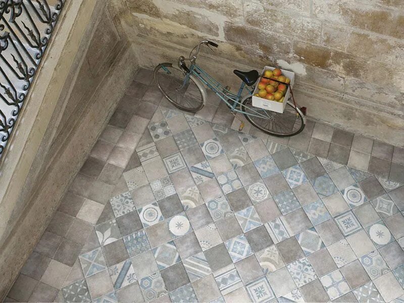 Плитка эдинбург серый в интерьере Tile Dealer New orleans bourbon street, Tile floor, Wall and floor tiles
