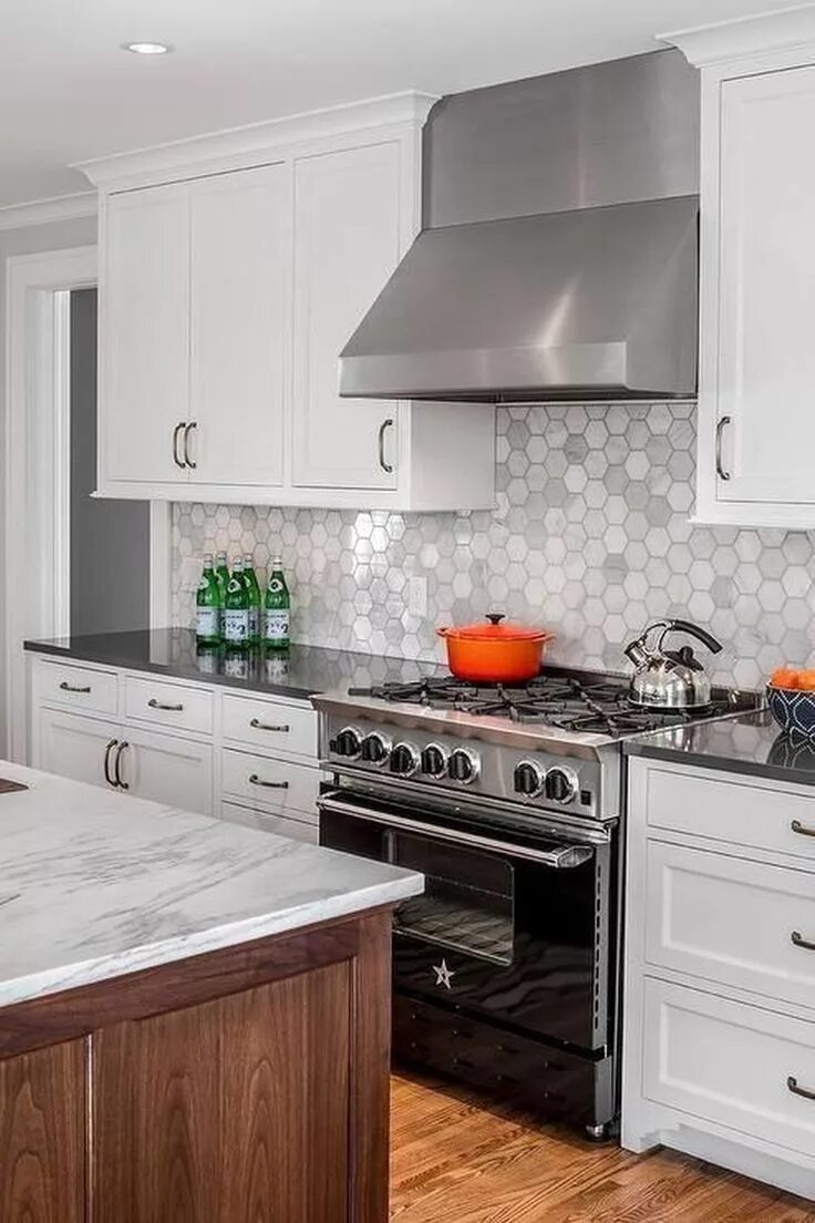 Плитка фартук кухня фото серая кухня New DIY Kitchen Countertops Backsplash kitchen white cabinets, Kitchen remodel, 