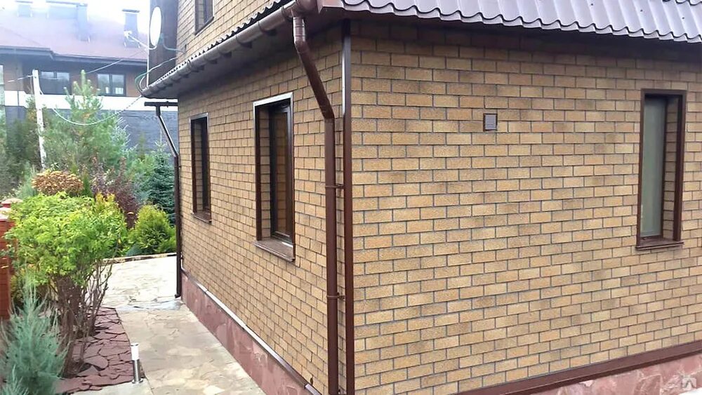 Плитка хауберк фото Фасадная плитка HAUBERK Кирпич Песчаный купить оптом за 775 руб./кв.м в Ростове-