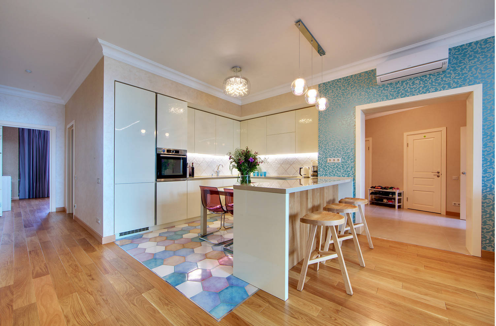 Плитка и ламинат в гостиной фото Скриншот сделан с помощью Lightshot Kitchen design, Best kitchen designs, Kitche
