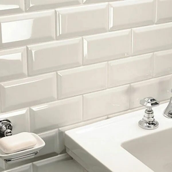 Плитка кабанчик фото Metro Hueso Ceramic Wall Tiles Beveled subway tile, Brick tiles bathroom, White 