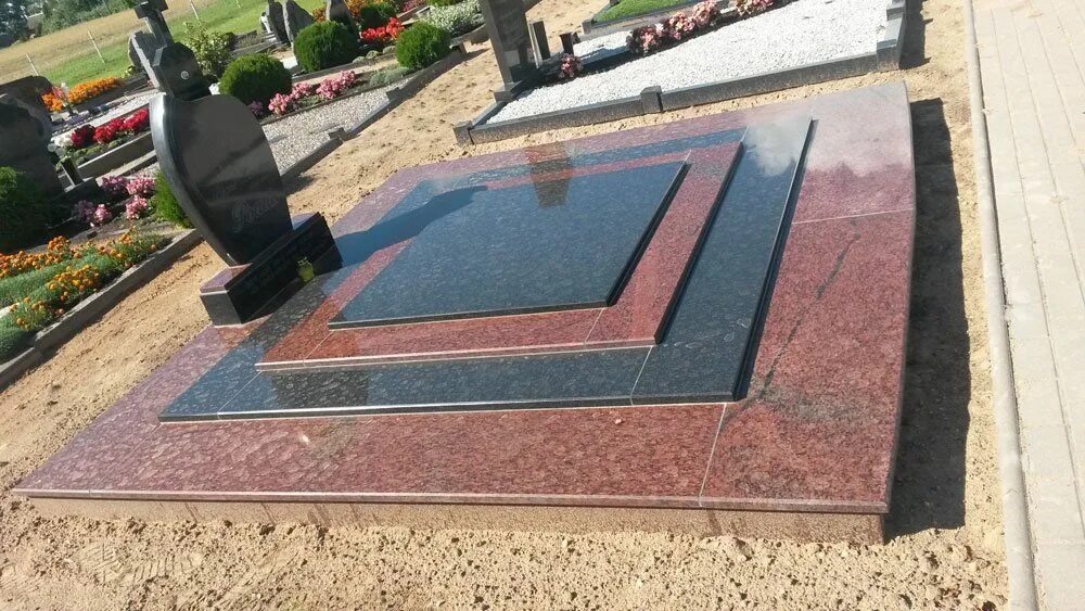 Плитка керамогранит на кладбище цена и фото Хохряковское кладбище