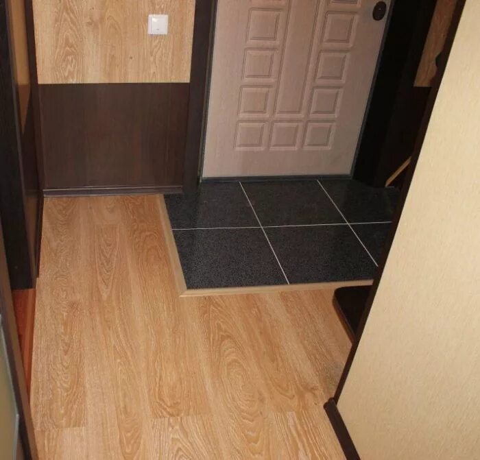 Плитка ламинат в прихожей фото Плитка на Пол в Коридор: или Ламинат и Стык? Ответ и 69 Фото Интерьер, Ламинат, 