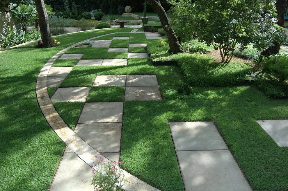 Плитка ландшафтного дизайна steps - Модернизм - Сад - Остин - от эксперта D-CRAIN Design and Construction Ho