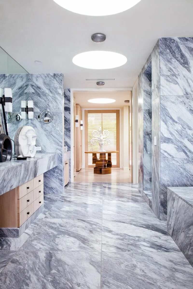 Плитка мрамор в интерьере фото ♥/♥\♥/ Kelly Wearstler Badrumsinteriör, Designhem, Badrum design