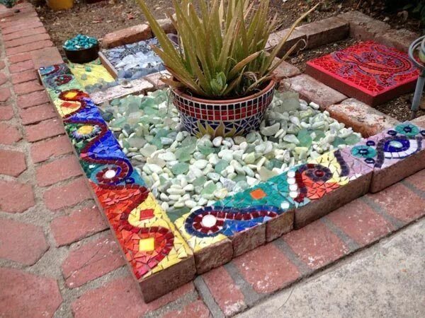 Плитка на даче своими руками Transform Your Home Exteriors: Stunningly Beautiful DIY Mosaic Ideas Mosaic gard
