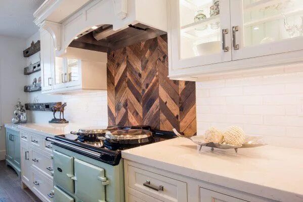Плитка на фартук под дерево фото Discover 54 Captivating Wood Backsplash Ideas for Your Home Wood kitchen backspl