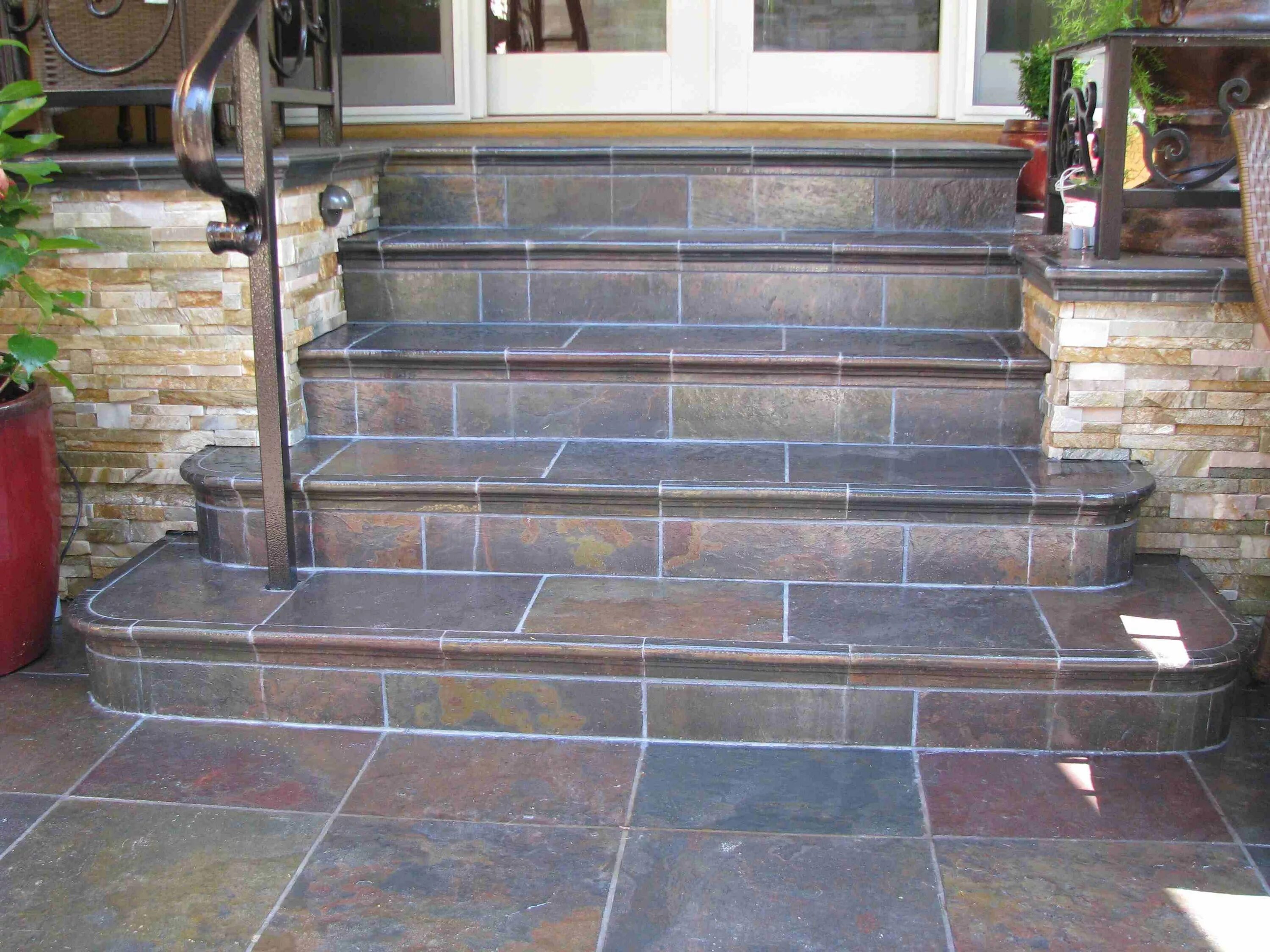 Плитка на крыльцо на улицу фото Pin by nikki jae on our new home exterior color inspiration Exterior tiles, Conc