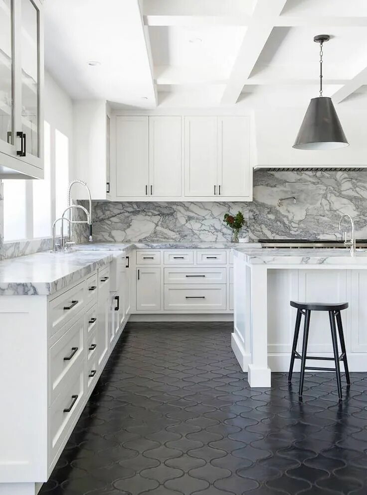 Плитка на кухню белая фото Black Kitchen Floor Tile Best 25 Black Kitchen Floor Tiles Ideas On Pinterest Mi