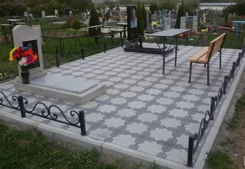 Плитка на могилу фото и цены Памятники Белгород - Памятник на могилу в Белгороде, с установкой на центральном