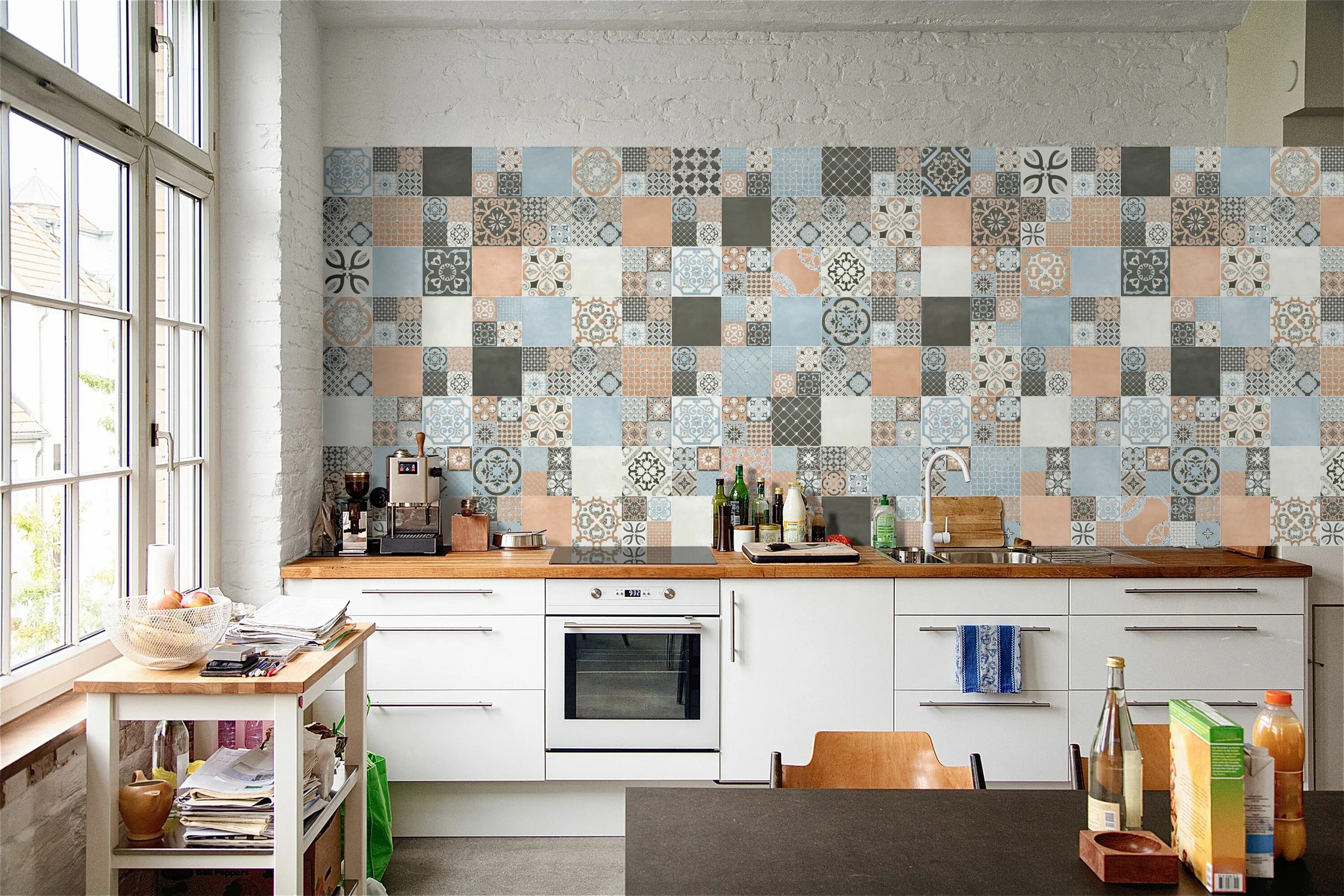Плитка на обоях фото Piastrelle e Pavimenti in Gres Porcellanato Decoración de unas, Paredes de cocin